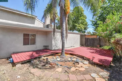 209 Cedar Rock Cir, Sacramento, CA 95823 - Photo 35