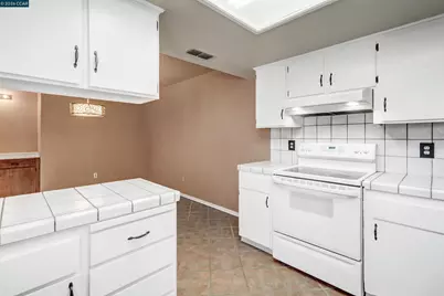 209 Cedar Rock Cir, Sacramento, CA 95823 - Photo 13