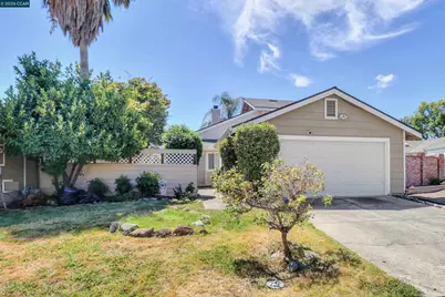 209 Cedar Rock Cir, Sacramento, CA 95823 - Photo 1