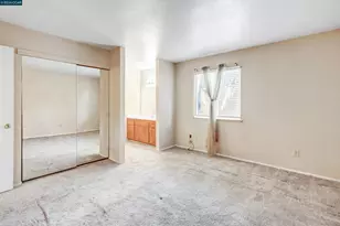 209 Cedar Rock Cir, Sacramento, CA 95823 - Photo 19