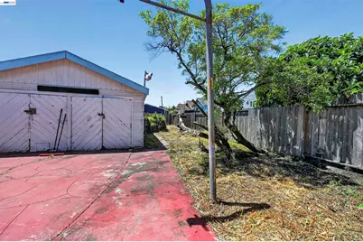 7015 Holly St, Oakland, CA 94621 - Photo 21