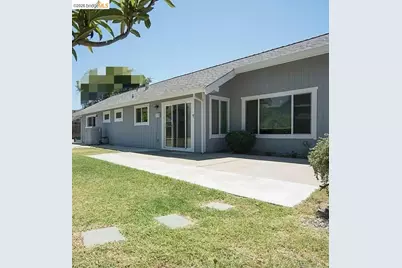 39 Stanislaus Cir, Sacramento, CA 95831 - Photo 11