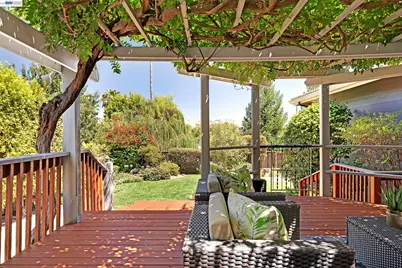 2525 Bruce Dr, Fremont, CA 94539 - Photo 35