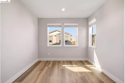 2825 Crusader St, Alameda, CA 94501 - Photo 27