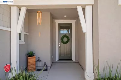 1814 Balsam Ct, Lathrop, CA 95330 - Photo 5