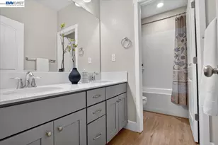 1814 Balsam Ct, Lathrop, CA 95330 - Photo 47