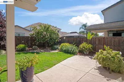 1814 Balsam Ct, Lathrop, CA 95330 - Photo 59