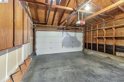 2538 16th St, Oakland, CA 94601 - Photo 29