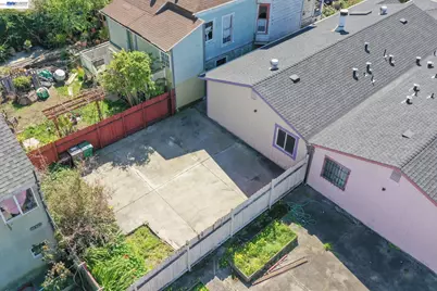 2540 16th St, Oakland, CA 94601 - Photo 33
