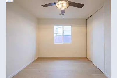 2540 16th St, Oakland, CA 94601 - Photo 15