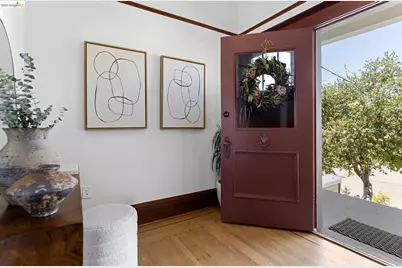 1079 66th St, Oakland, CA 94608 - Photo 3