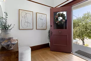 1079 66th St, Oakland, CA 94608 - Photo 3