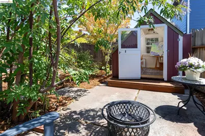 1079 66th St, Oakland, CA 94608 - Photo 35