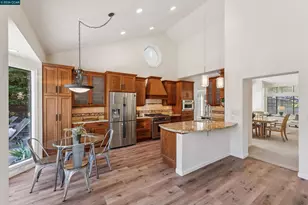225 Valley Glen Ln, Martinez, CA 94553 - Photo 11