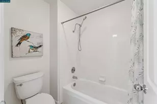 225 Valley Glen Ln, Martinez, CA 94553 - Photo 35
