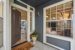 211 Inverness Ct, Alameda, CA 94502 - Photo 5