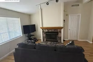 241 Jamaica Cir, Union City, CA 94587 - Photo 3