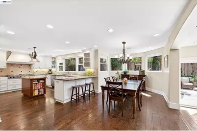 4576 Del Valle Pkwy, Pleasanton, CA 94566 - Photo 15