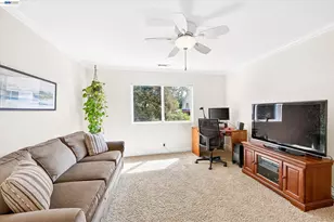4576 Del Valle Pkwy, Pleasanton, CA 94566 - Photo 29