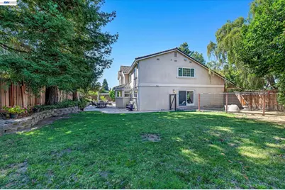 4576 Del Valle Pkwy, Pleasanton, CA 94566 - Photo 43