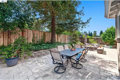 4576 Del Valle Pkwy, Pleasanton, CA 94566 - Photo 35