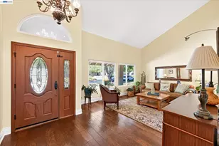 4576 Del Valle Pkwy, Pleasanton, CA 94566 - Photo 3
