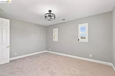 5671 Arcadia Cir, Discovery Bay, CA 94505 - Photo 39