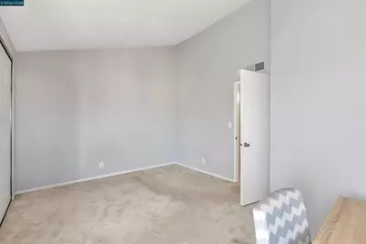 2121 Vale Rd #326, San Pablo, CA 94806 - Photo 11
