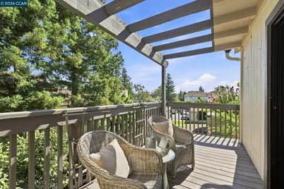1357 Hull Ln, Martinez, CA 94553 - Photo 7