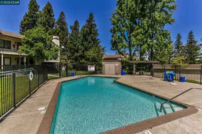 1357 Hull Ln, Martinez, CA 94553 - Photo 25