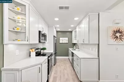 1357 Hull Ln, Martinez, CA 94553 - Photo 13