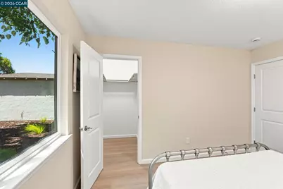 215 12th Street, Pittsburg, CA 94565 - Photo 11