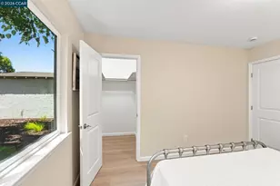 215 12th St, Pittsburg, CA 94565 - Photo 11