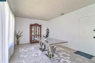 638 Berkeley Way, Fairfield, CA 94533 - Photo 11