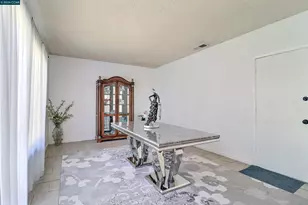 638 Berkeley Way, Fairfield, CA 94533 - Photo 11