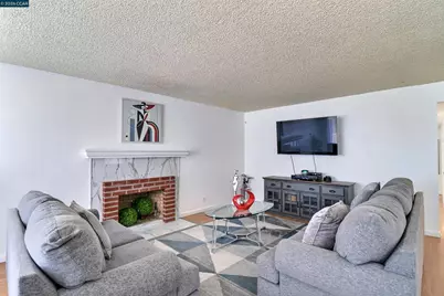 638 Berkeley Way, Fairfield, CA 94533 - Photo 3