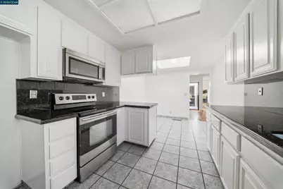 2124 Presidio Ct, Danville, CA 94526 - Photo 9