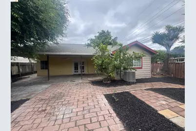 2029 Highland Dr, Concord, CA 94520 - Photo 23