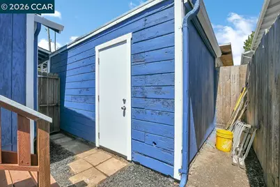2520 Harrington Ave, Oakland, CA 94601 - Photo 19