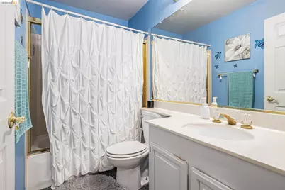 5490 Lenora Rd, Richmond, CA 94803 - Photo 15
