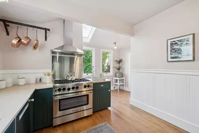 2903 Wheeler St, Berkeley, CA 94705 - Photo 21