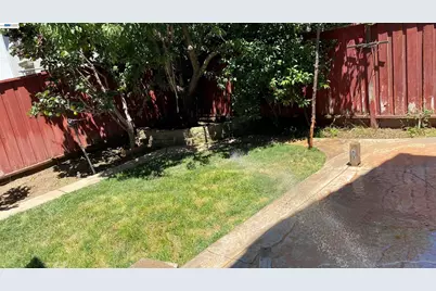 379 N Sierra Madre St, Mountain House, CA 95391 - Photo 23