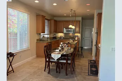 379 N Sierra Madre St, Mountain House, CA 95391 - Photo 9