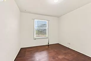 274 Collins, Richmond, CA 94801 - Photo 13