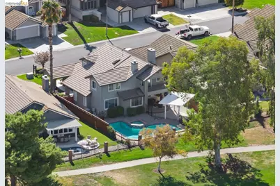 2216 Colonial Ct, Discovery Bay, CA 94505 - Photo 45