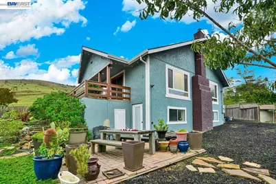 26928 Palomares Rd, Castro Valley, CA 94552 - Photo 19
