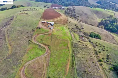 26928 Palomares Rd, Castro Valley, CA 94552 - Photo 23