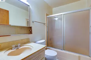 339 Broadway, Alameda, CA 94501 - Photo 11