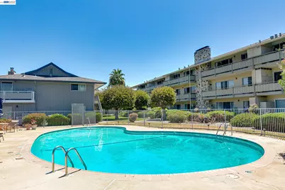 339 Broadway #307, Alameda, CA 94501 - Photo 15