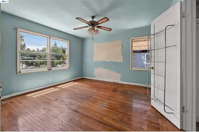 169 Marlow Dr, Oakland, CA 94605 - Photo 11